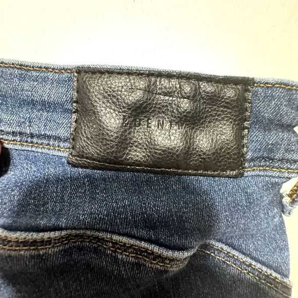 H&M & Denim Shorts Low Waist Dark Medium Blue Jeans Cuffed Cut Off Women sz 10 - Picture 10 of 11